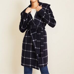 Ann Taylor Navy and White Plaid Coat